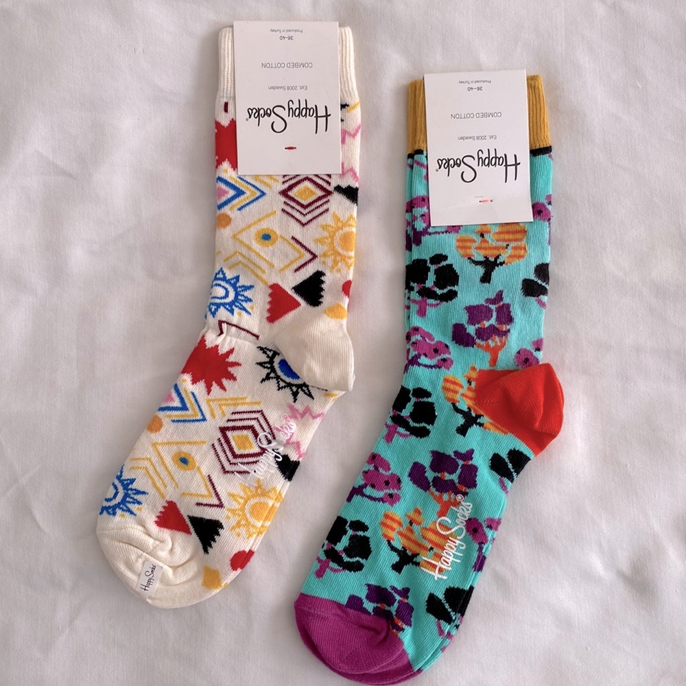 Happy Socks 💛 NWT 💛 2 Pairs